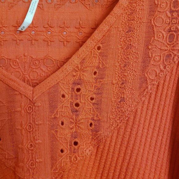 Free People Womens M Top Red Flared Sleeve Eyelet Embroidered V-Neck Blouse - Picture 8 of 12